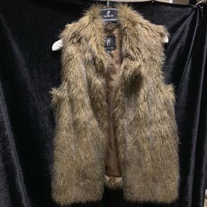 SOLD - SUPER SOFT Rachel Zoe Faux Fur Vest